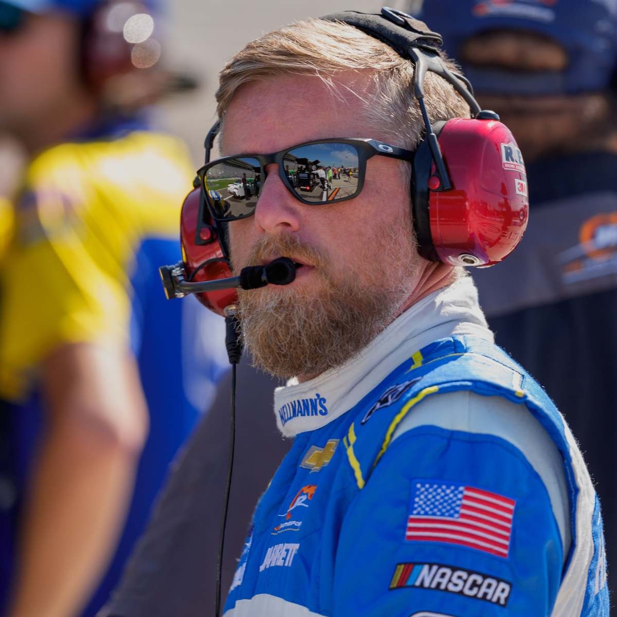 2025 NASCAR Radio Frequencies For Fans To Follow Their Favorite Drivers Athlon Sports
